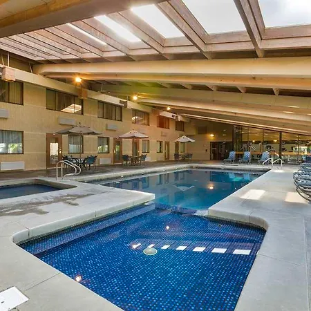 Best Western Plus University Inn 